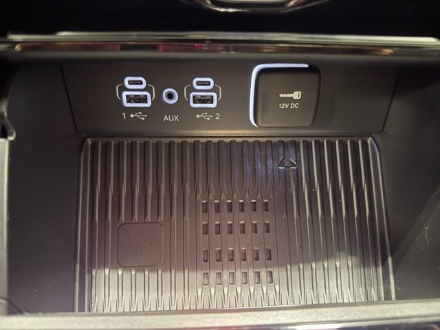 New 2026 Jeep Grand Cherokee Laredo image 13