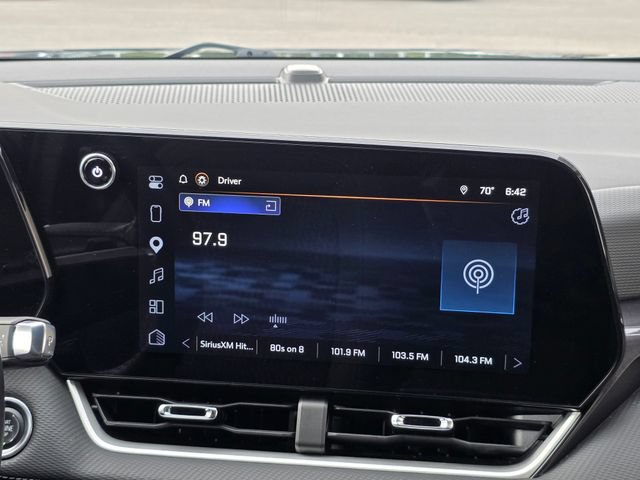 Used 2025 Chevrolet Equinox LT AWD/4WD image 19