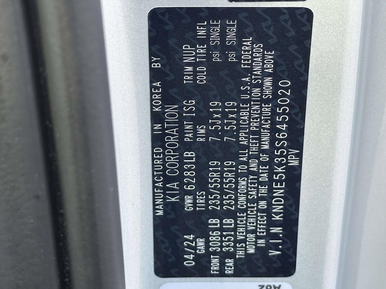 Used 2025 Kia Carnival SX Prestige image 30