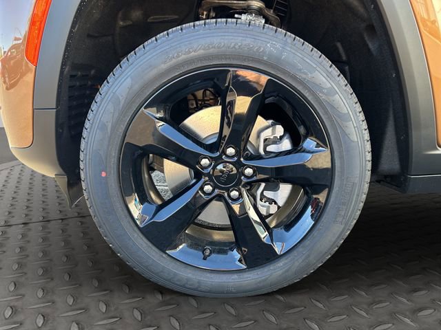 New 2026 Jeep Grand Cherokee L Limited AWD/4WD image 23