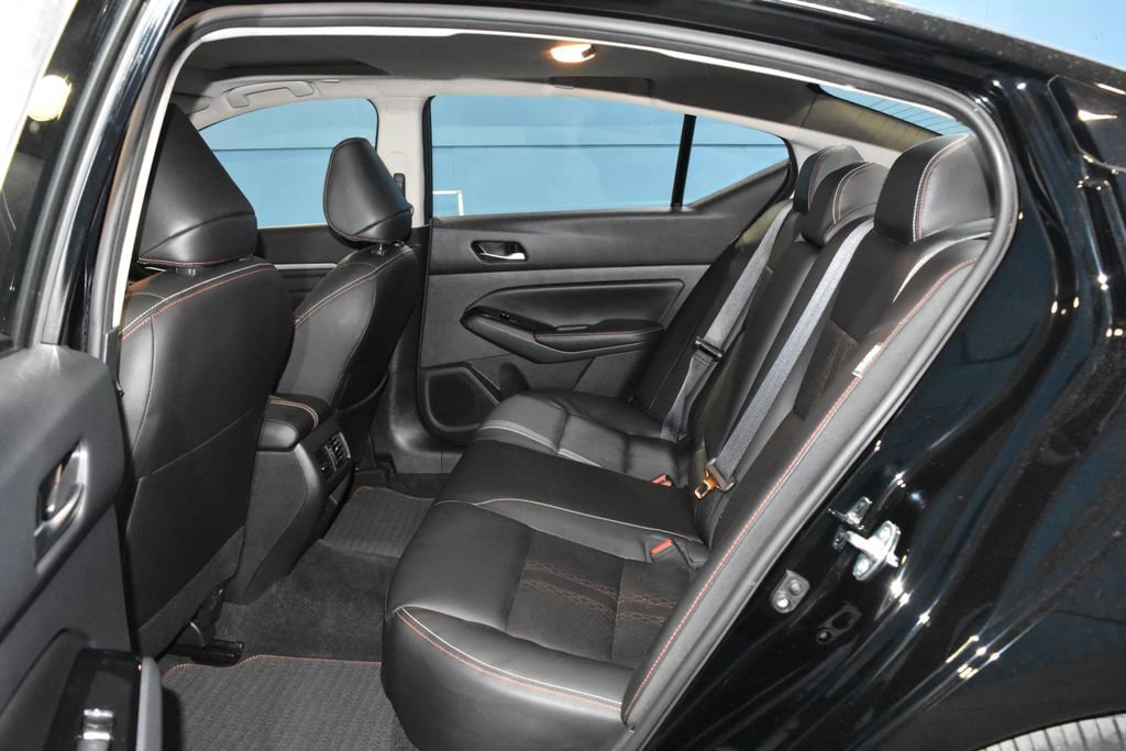 Certified 2024 Nissan Altima 2.0 SR image 18