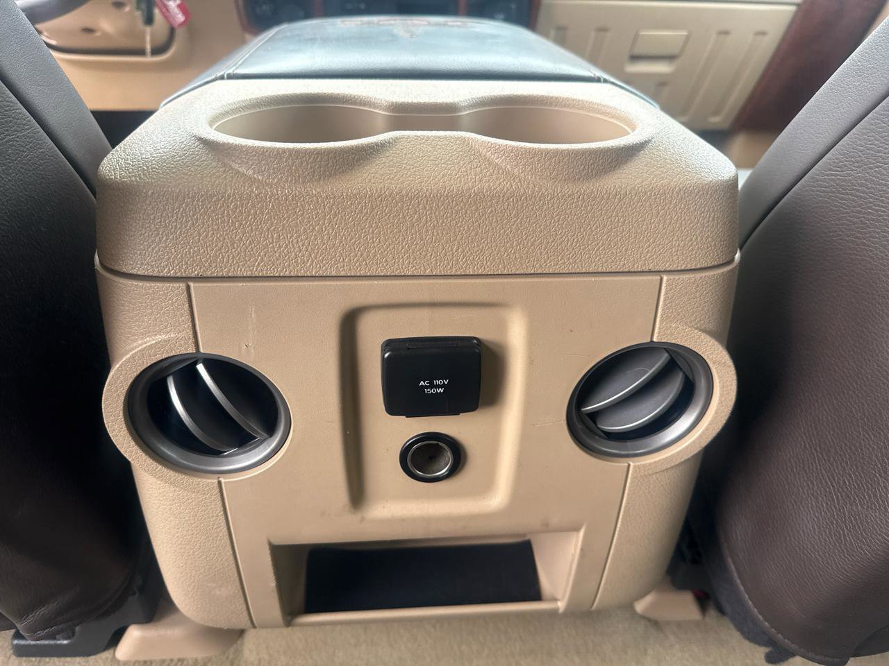 Used 2015 Ford F250 King Ranch w/ King Ranch w/Chrome Package image 34