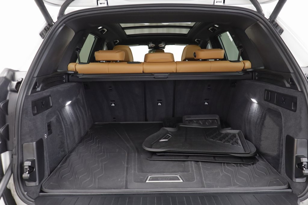 Certified 2026 BMW X5 xDrive40i w/ Climate Comfort Package image 18