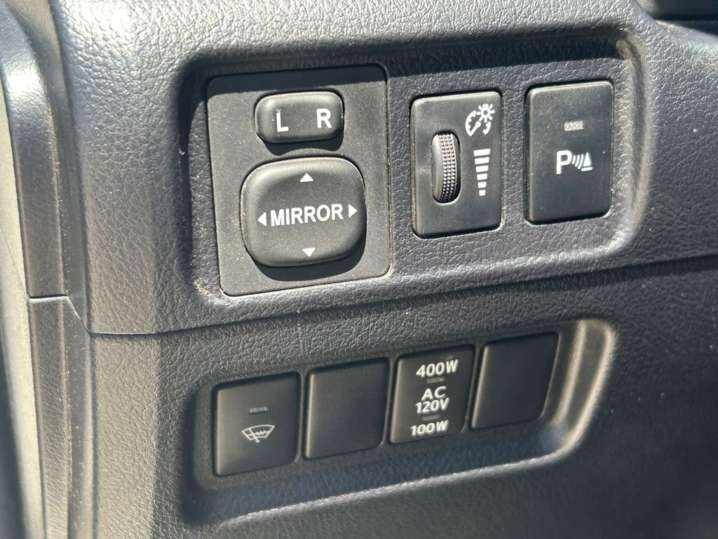 Used 2019 Toyota 4Runner Limited AWD/4WD image 30