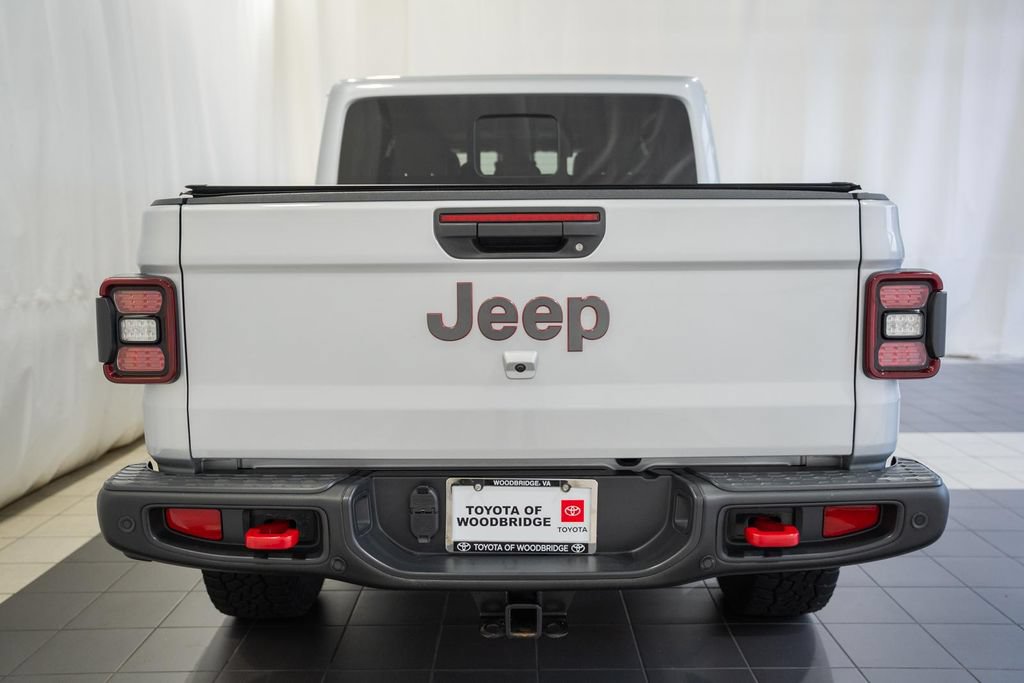 Used 2024 Jeep Gladiator Rubicon AWD/4WD image 5