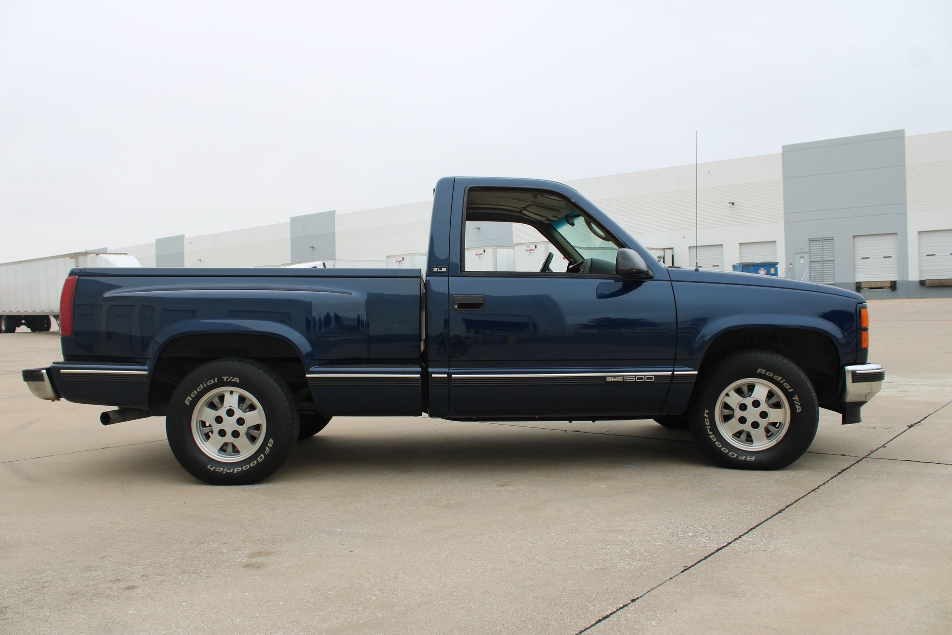 Used 1995 GMC Sierra 1500 2WD Regular Cab image 18