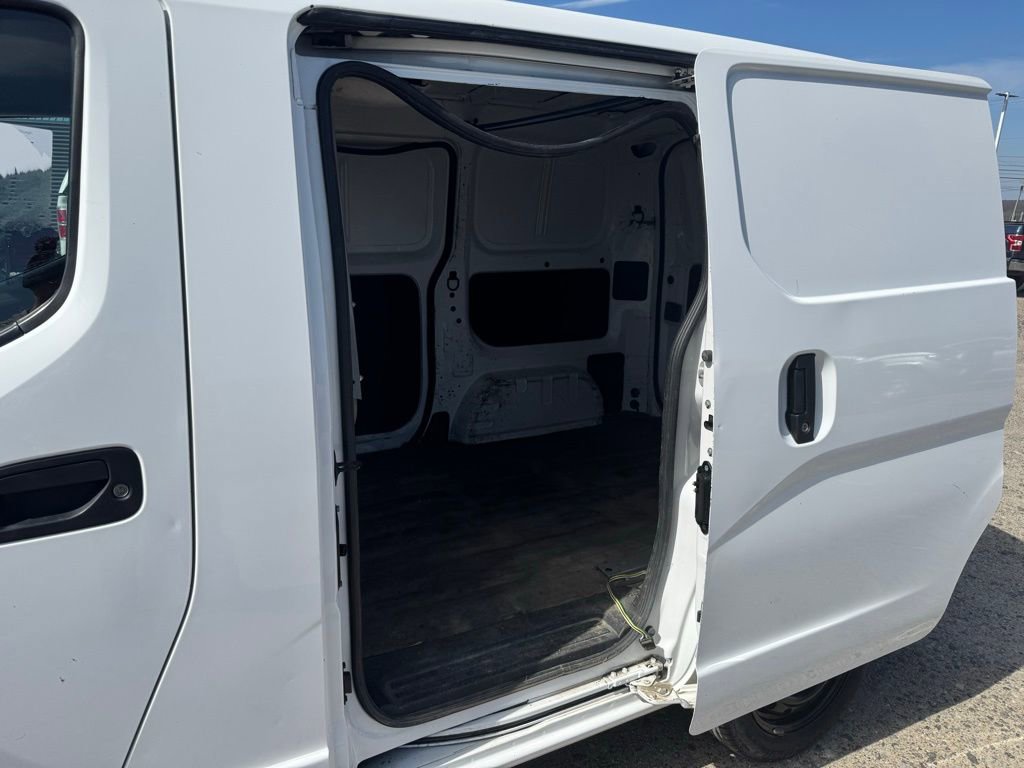Used 2020 Nissan NV200 S image 13