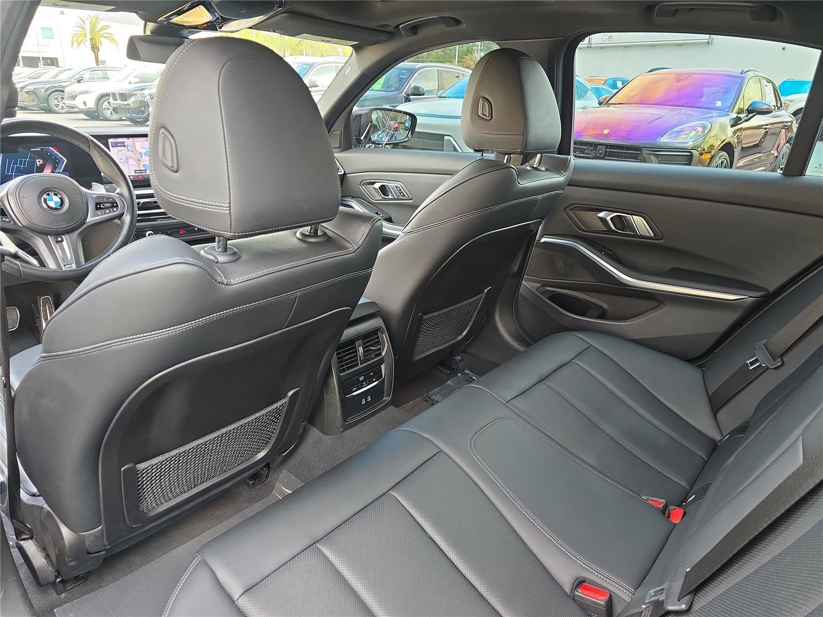 Certified 2023 BMW 330i 330i w/ M Sport Package image 9