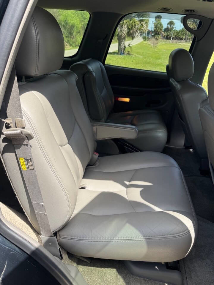 Used 2003 GMC Yukon SLT w/ 1SD Preferred Equipment Group image 9