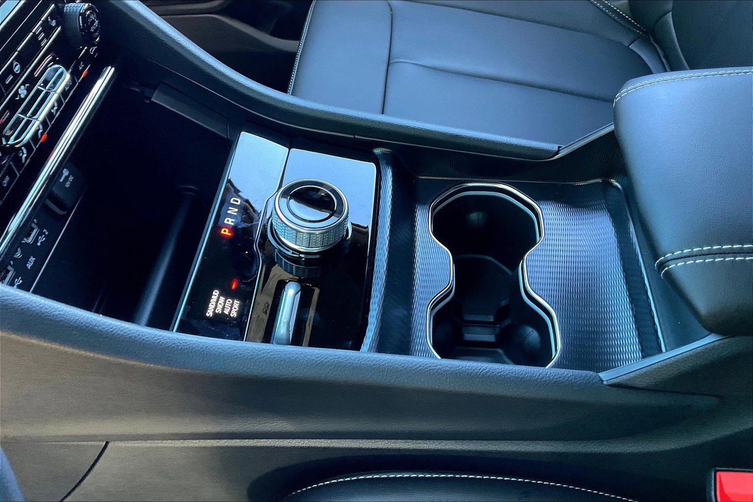 New 2025 Jeep Grand Cherokee Limited image 8