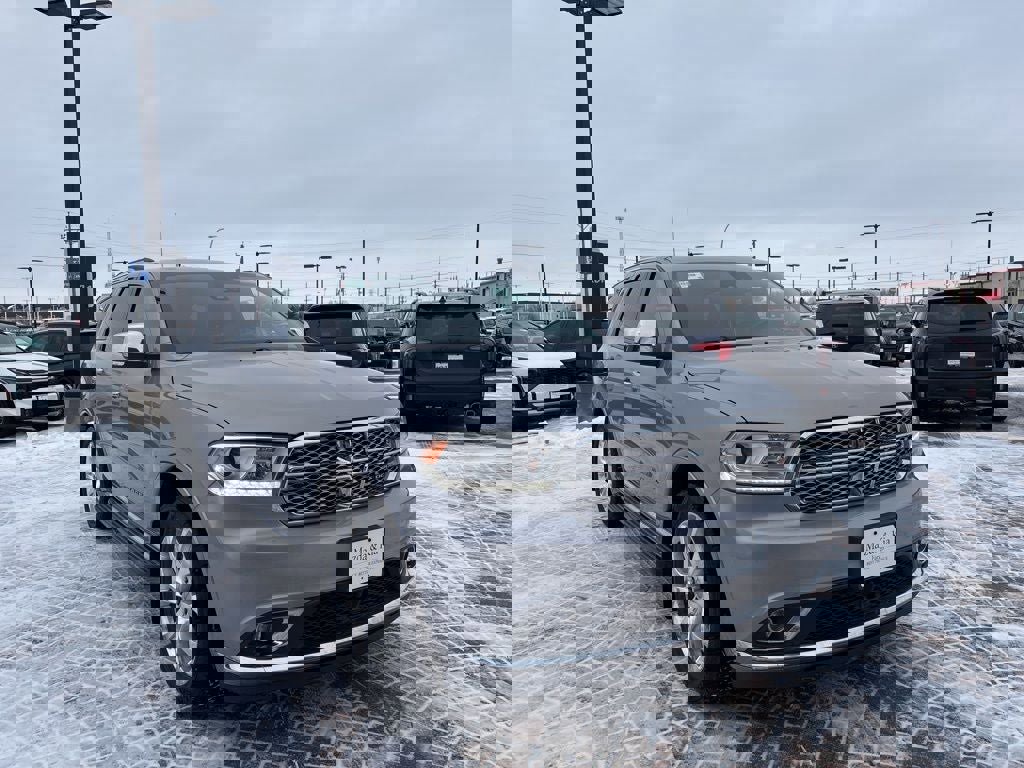 Used 2016 Dodge Durango Citadel w/ Premium Entertainment Group image 3