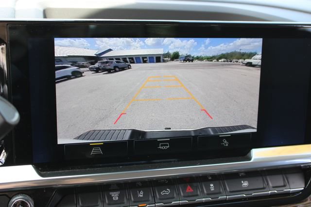 Used 2025 Chevrolet Silverado 3500 LT image 22