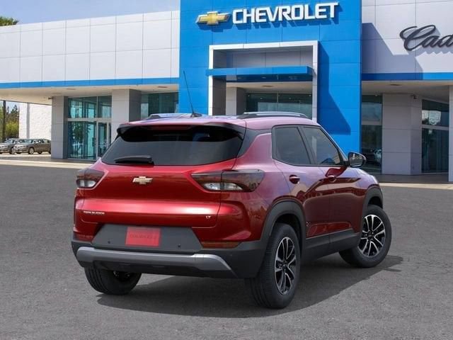 New 2026 Chevrolet TrailBlazer LT w/ LT Cold Weather Package FWD image 4
