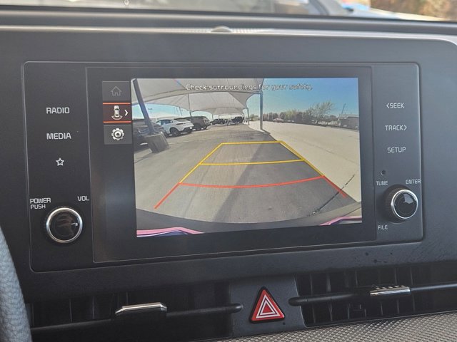 Used 2025 Kia Sportage LX image 14