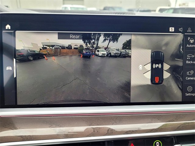 Used 2022 BMW X5 xDrive40i w/ Premium Package image 16