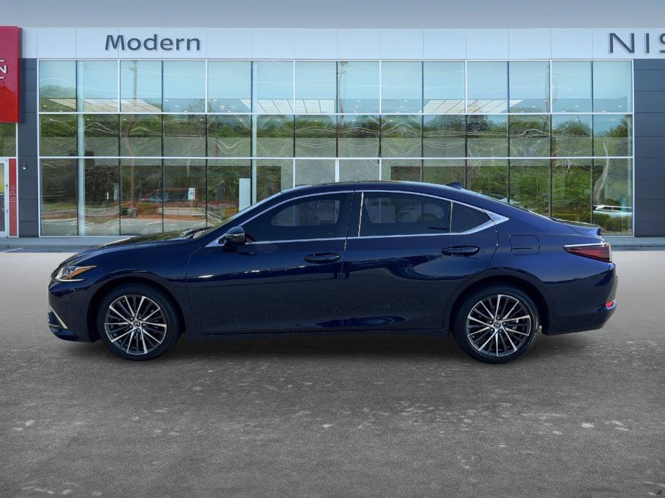 Used 2023 Lexus ES 350 w/ Premium Package FWD image 8
