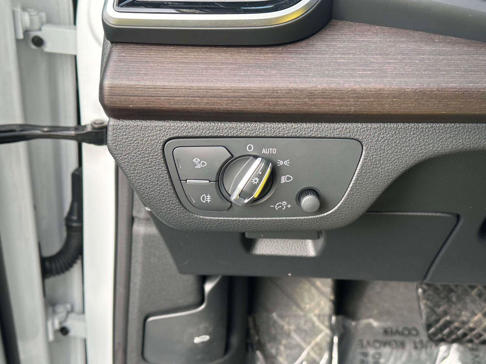 Used 2024 Audi Q5 e Premium Plus image 21