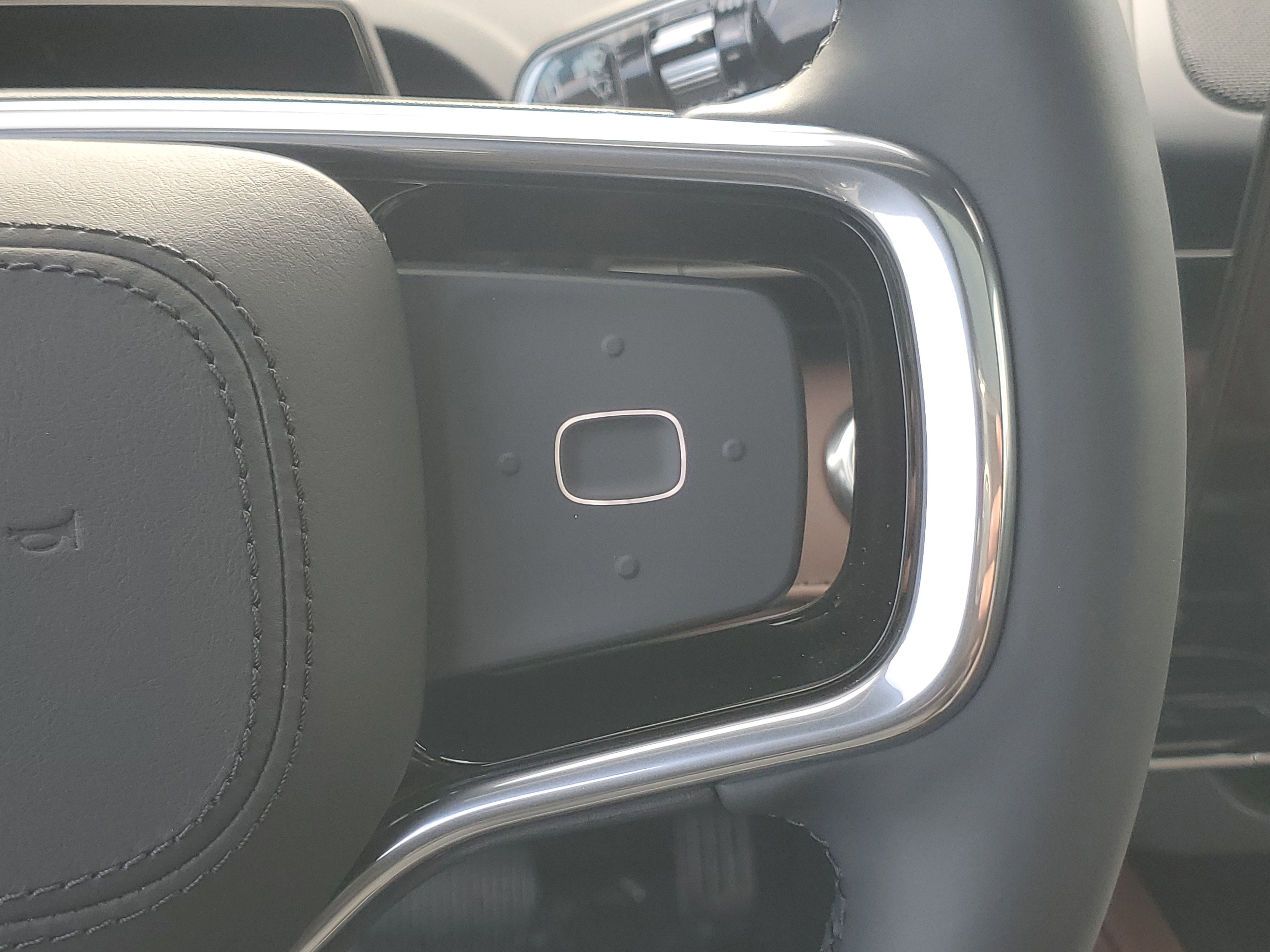 New 2026 Lincoln Nautilus Reserve w/ Jet Appearance Package image 18