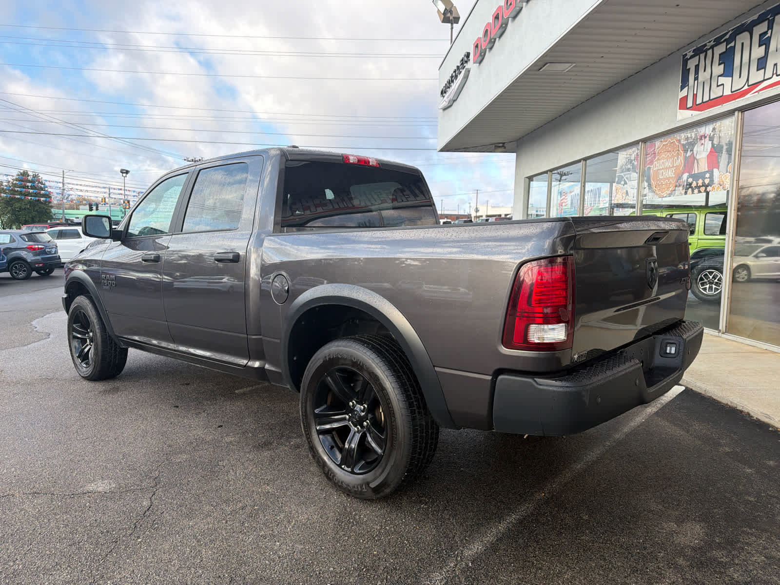 Used 2024 RAM 1500 Classic Warlock image 9
