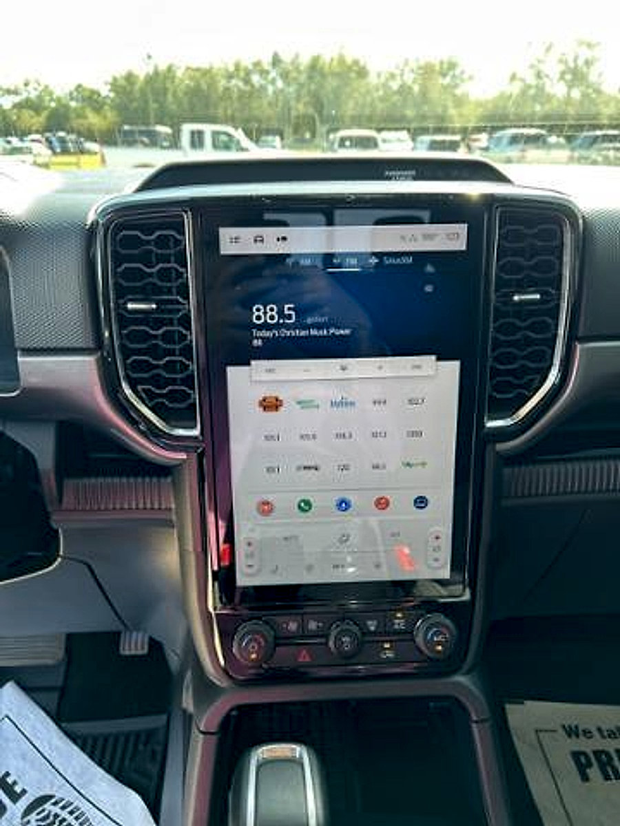 Used 2024 Ford Ranger XLT w/ FX4 Off-Road Package image 22