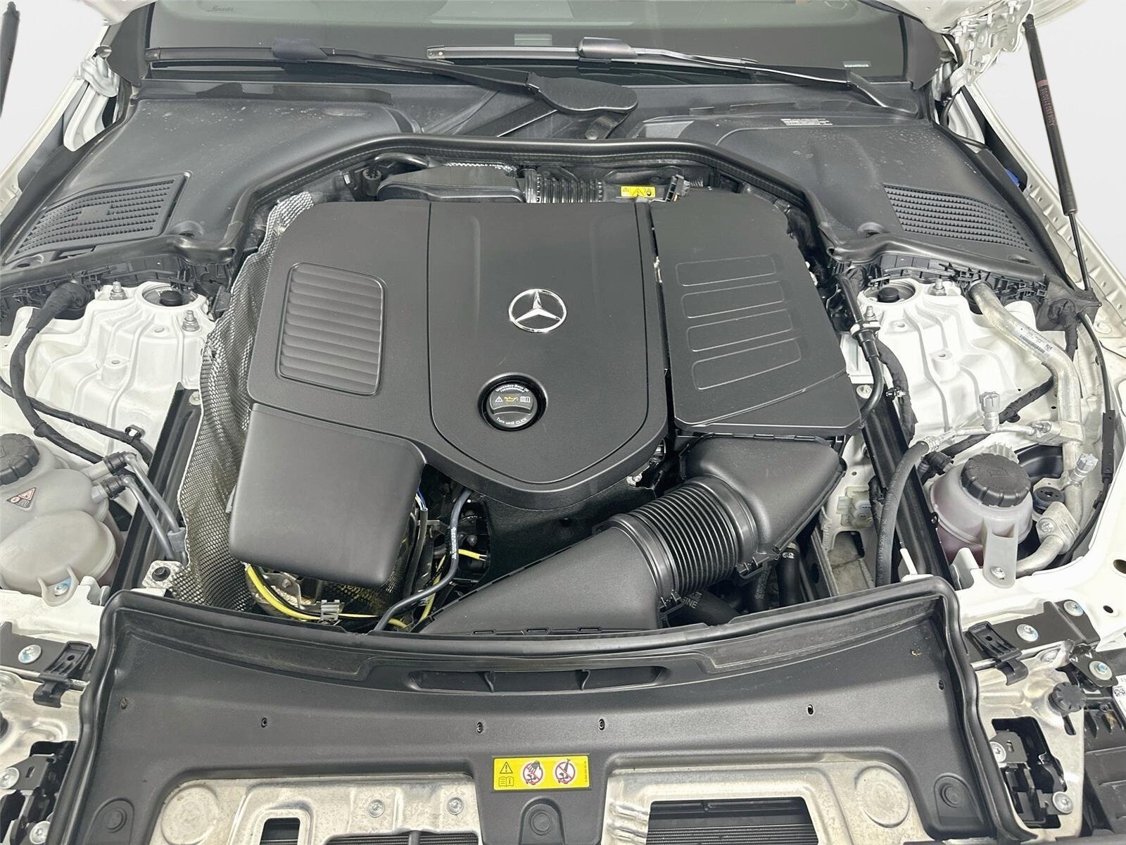 Certified 2026 Mercedes-Benz C 300 4MATIC Sedan image 36