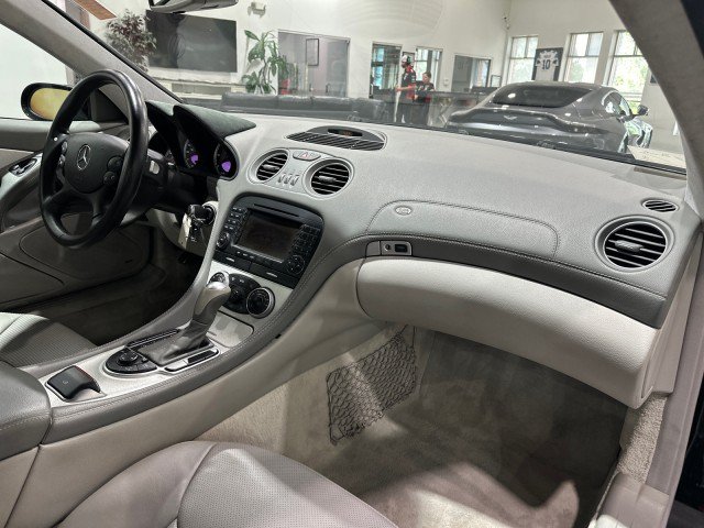 Used 2005 Mercedes-Benz SL 55 AMG image 72