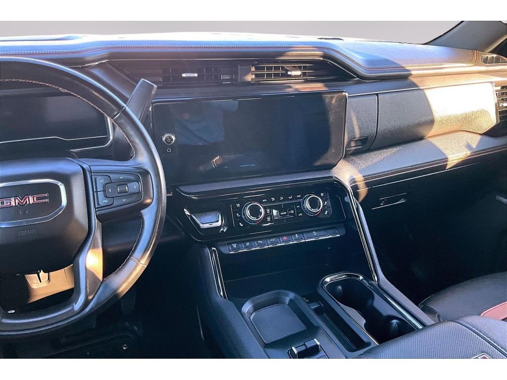 Used 2024 GMC Sierra 2500 AT4 w/ AT4 Premium Plus Package image 8