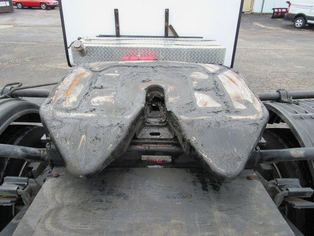 Used 2025 Ford F600 4x4 Regular Cab Super Duty w/ XL Chrome Package image 19