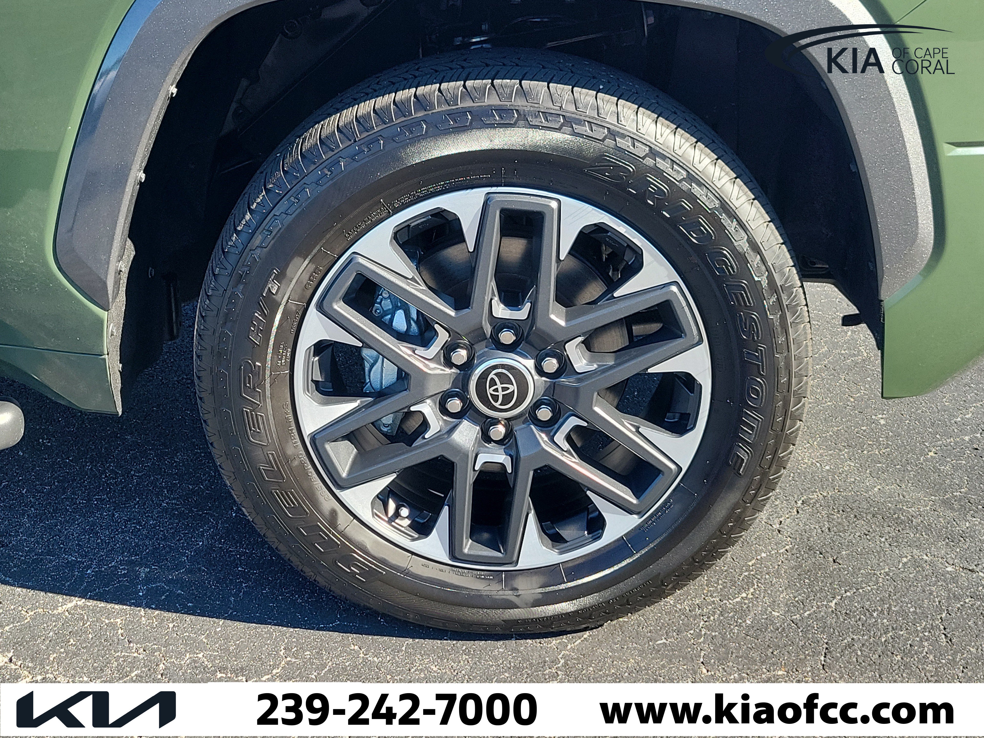 Used 2023 Toyota Tundra Limited RWD image 7