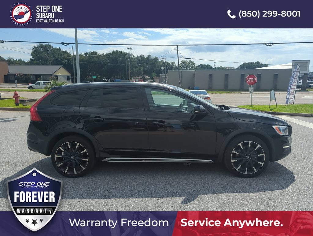 Used 2018 Volvo V60 T5 Cross Country w/ Convenience Package AWD/4WD image 8