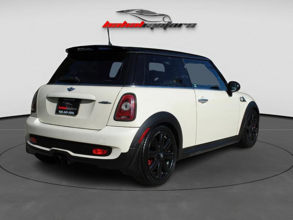 Used 2010 MINI Cooper John Cooper Works image 10