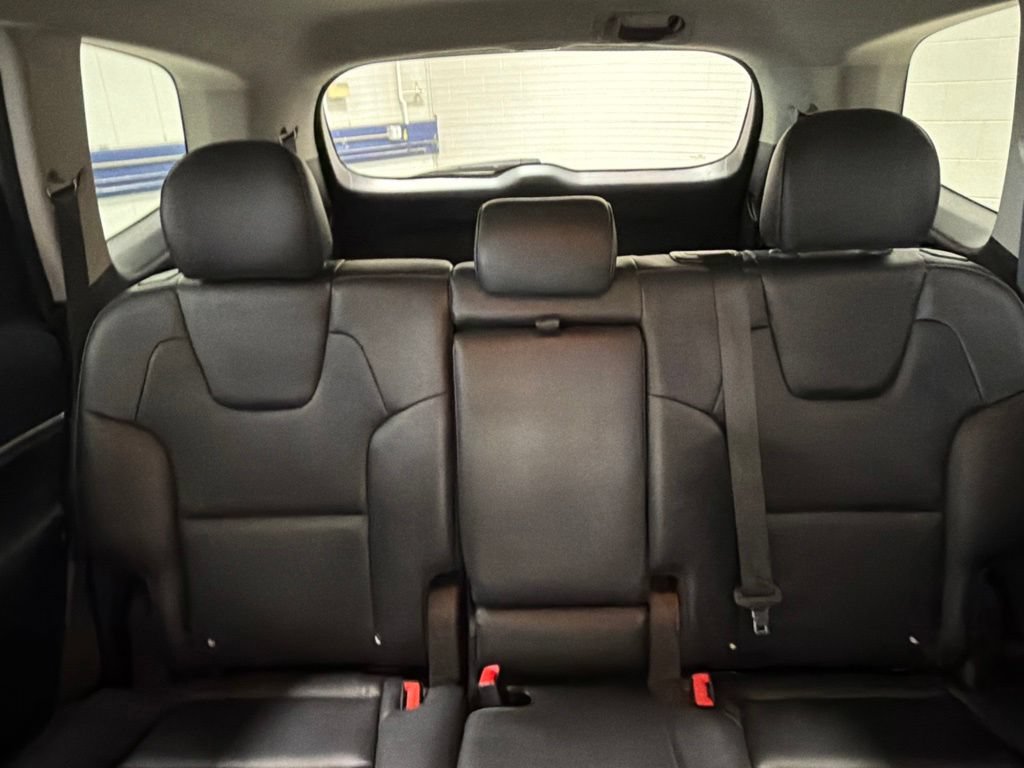 Used 2020 Kia Telluride LX AWD/4WD image 13