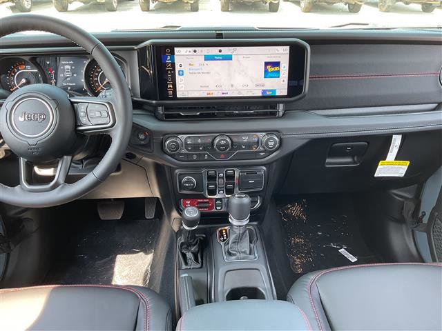 New 2025 Jeep Wrangler Unlimited Rubicon w/ Technology Group image 12