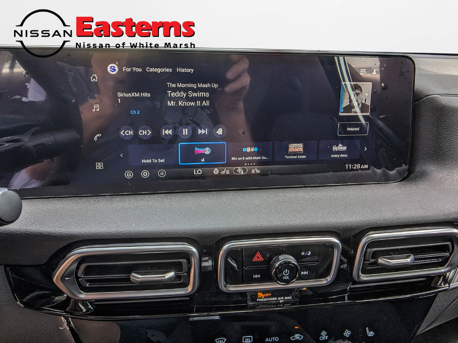 New 2027 Nissan Sentra SV w/ SV Convenience Package FWD image 13