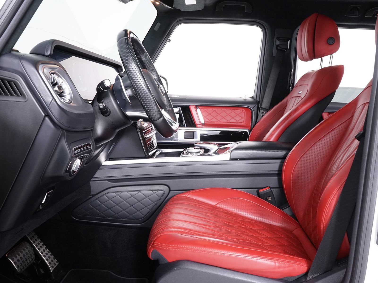 Used 2023 Mercedes-Benz G 63 AMG 4MATIC image 4