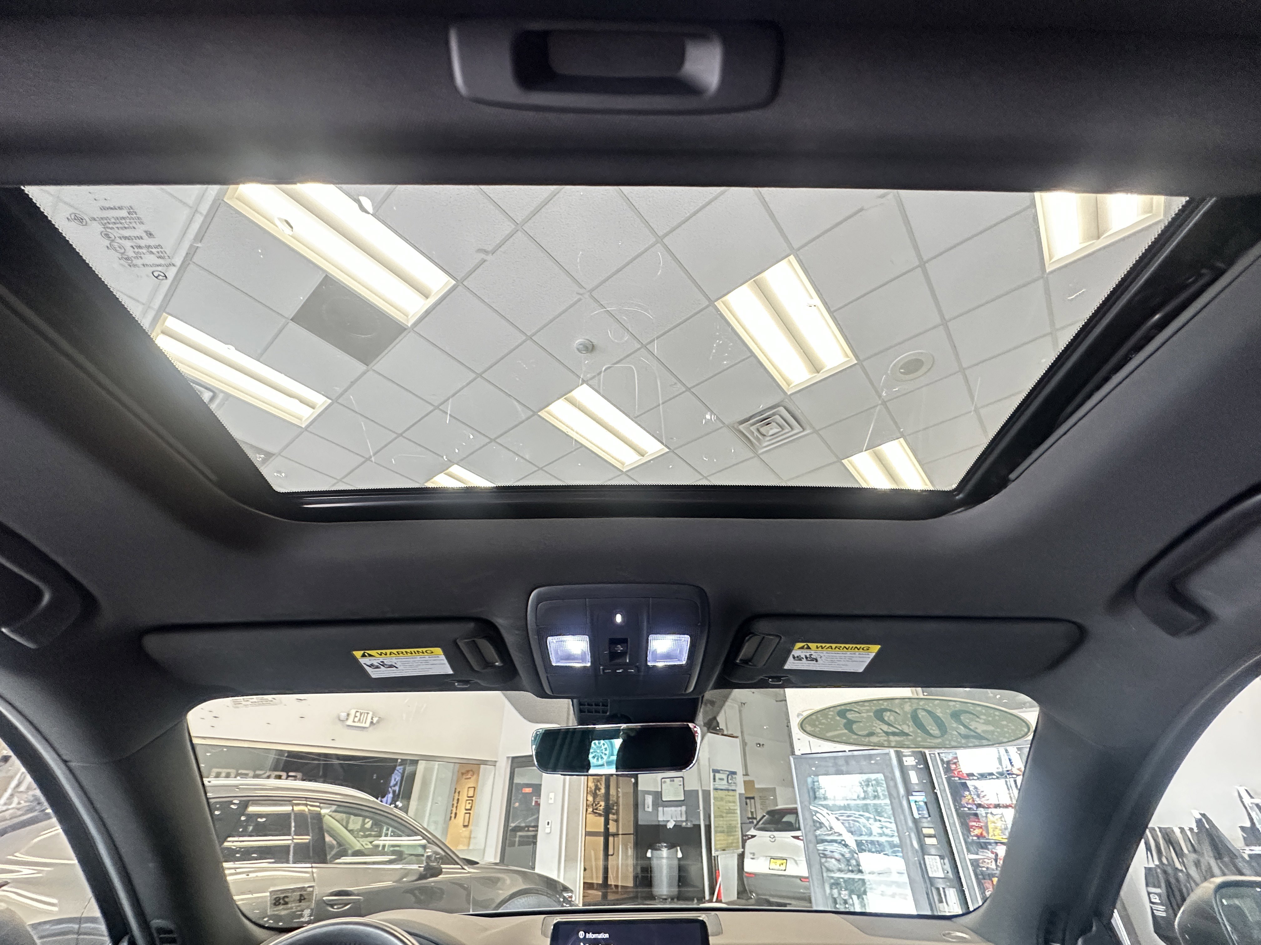 Certified 2023 MAZDA CX-9 Carbon Edition image 4