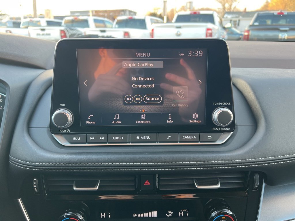 Used 2021 Nissan Rogue SV image 26