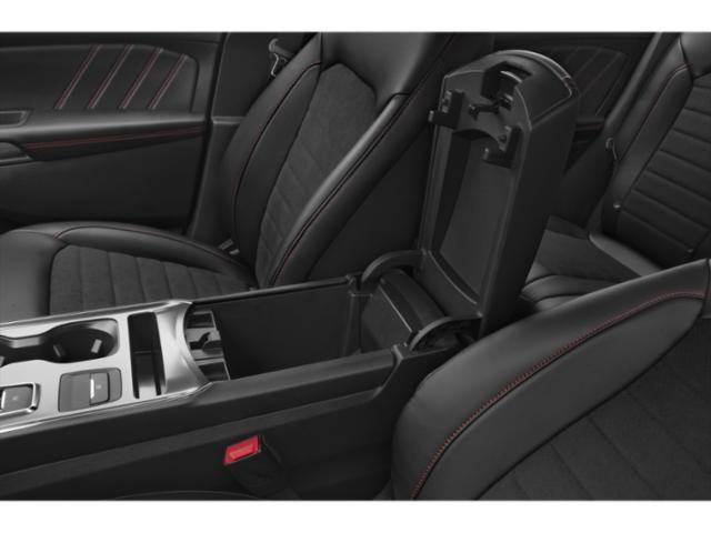 Used 2024 Ford Edge ST-Line w/ Class II Trailer Tow Package image 27