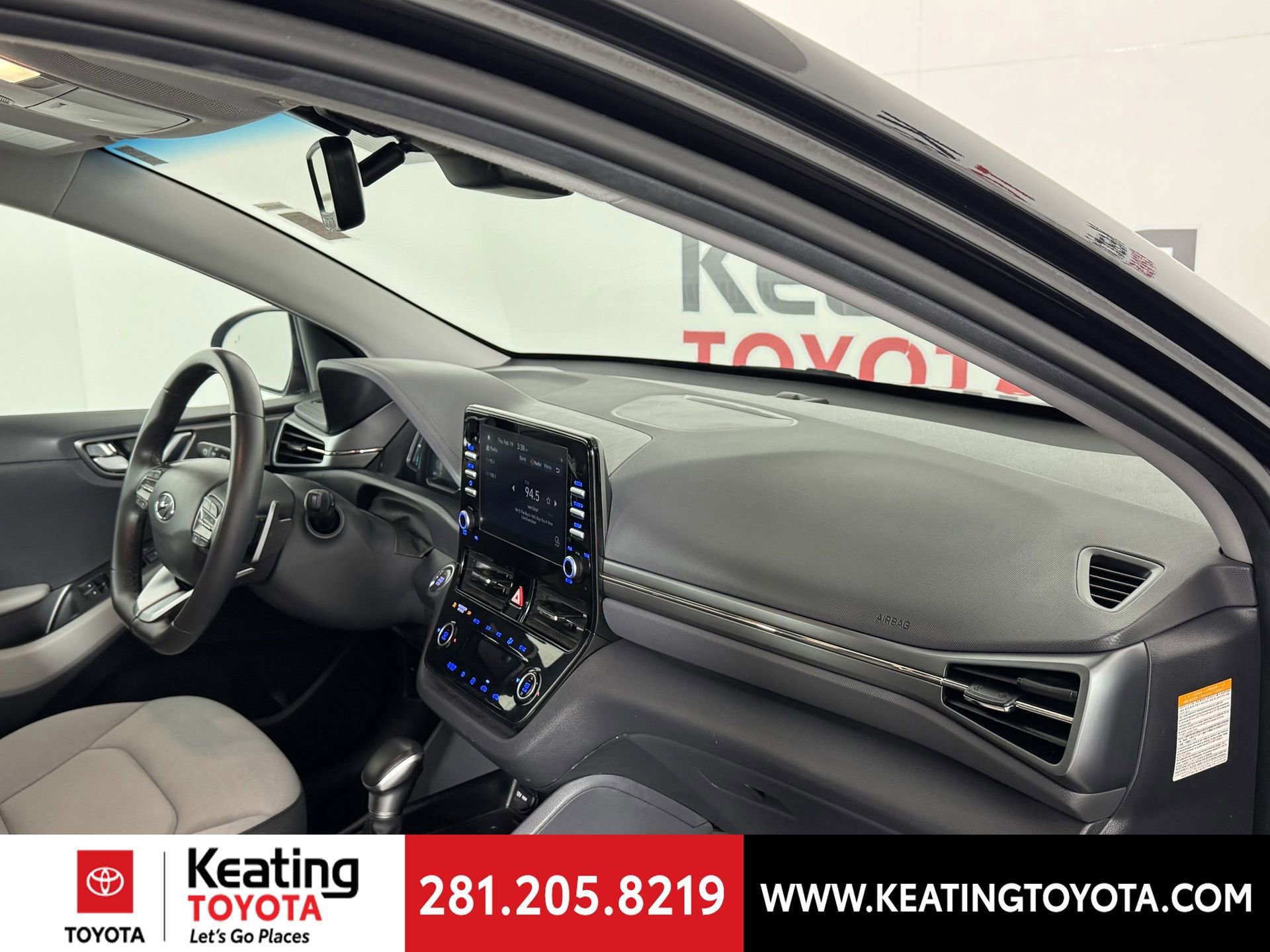 Used 2021 Hyundai Ioniq SEL image 21