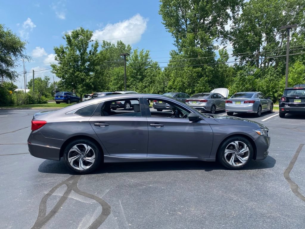 Used 2018 Honda Accord EX-L image 10