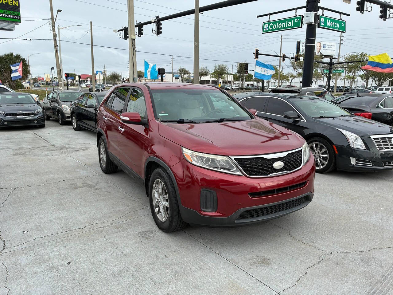 Used 2015 Kia Sorento LX image 5