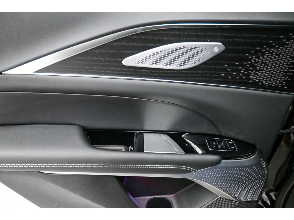 New 2026 Cadillac Lyriq V AWD/4WD image 12