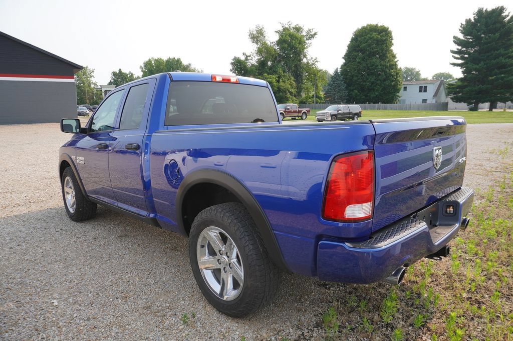 Used 2017 RAM 1500 Express AWD/4WD image 5