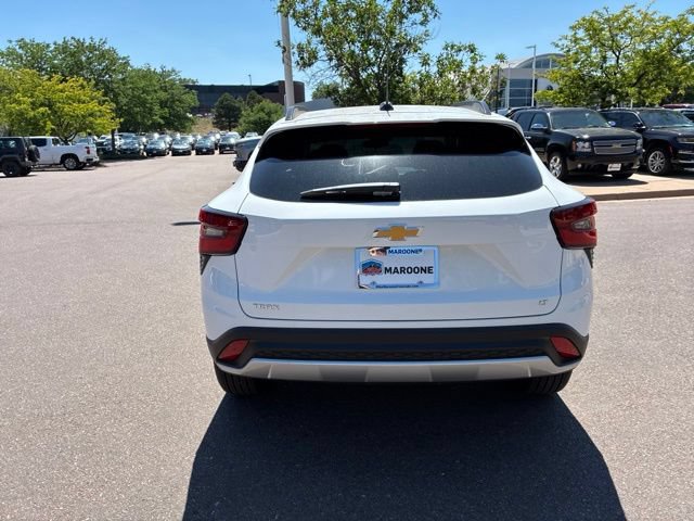 New 2026 Chevrolet Trax LT w/ Driver Confidence Package FWD image 5