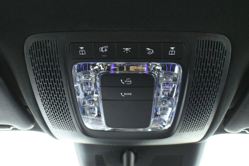 Certified 2025 Mercedes-Benz GLA 250 4MATIC image 19