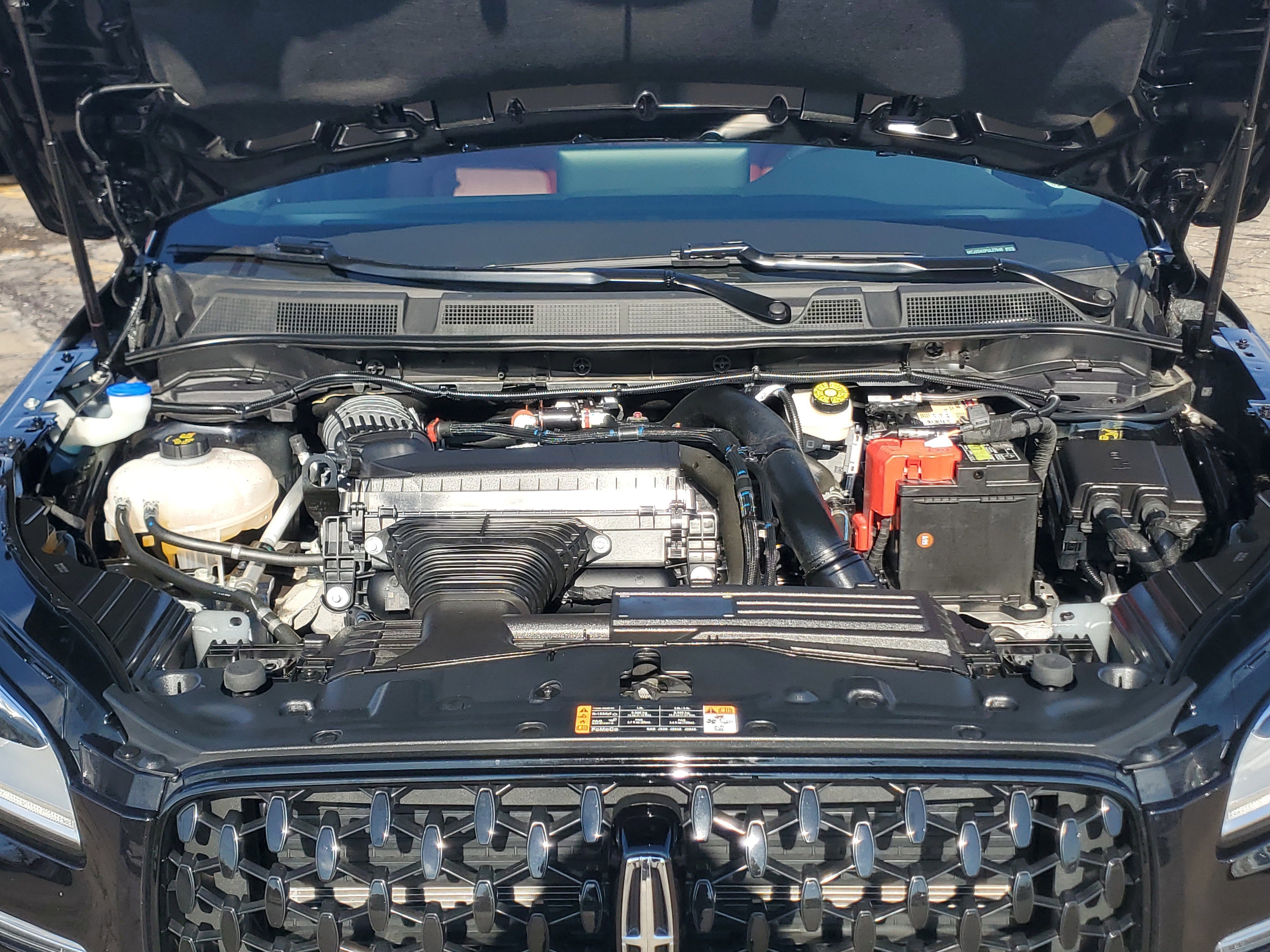 Certified 2023 Lincoln Corsair Reserve w/ Equipment Group 201A image 8