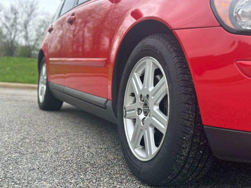 Used 2006 Volvo V50 2.4i FWD image 9