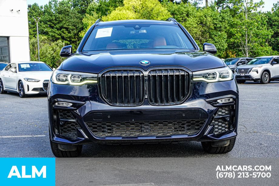 Used 2022 BMW X7 xDrive40i w/ M Sport Package AWD/4WD image 9