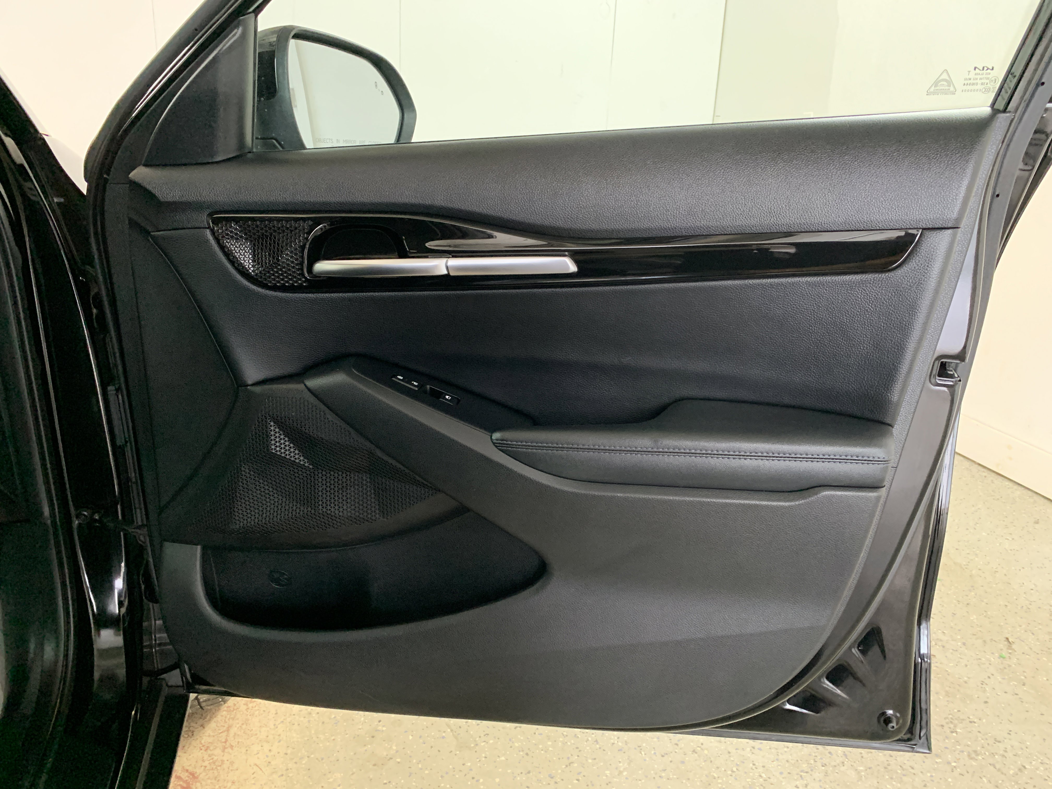 Used 2023 Kia Seltos S image 31