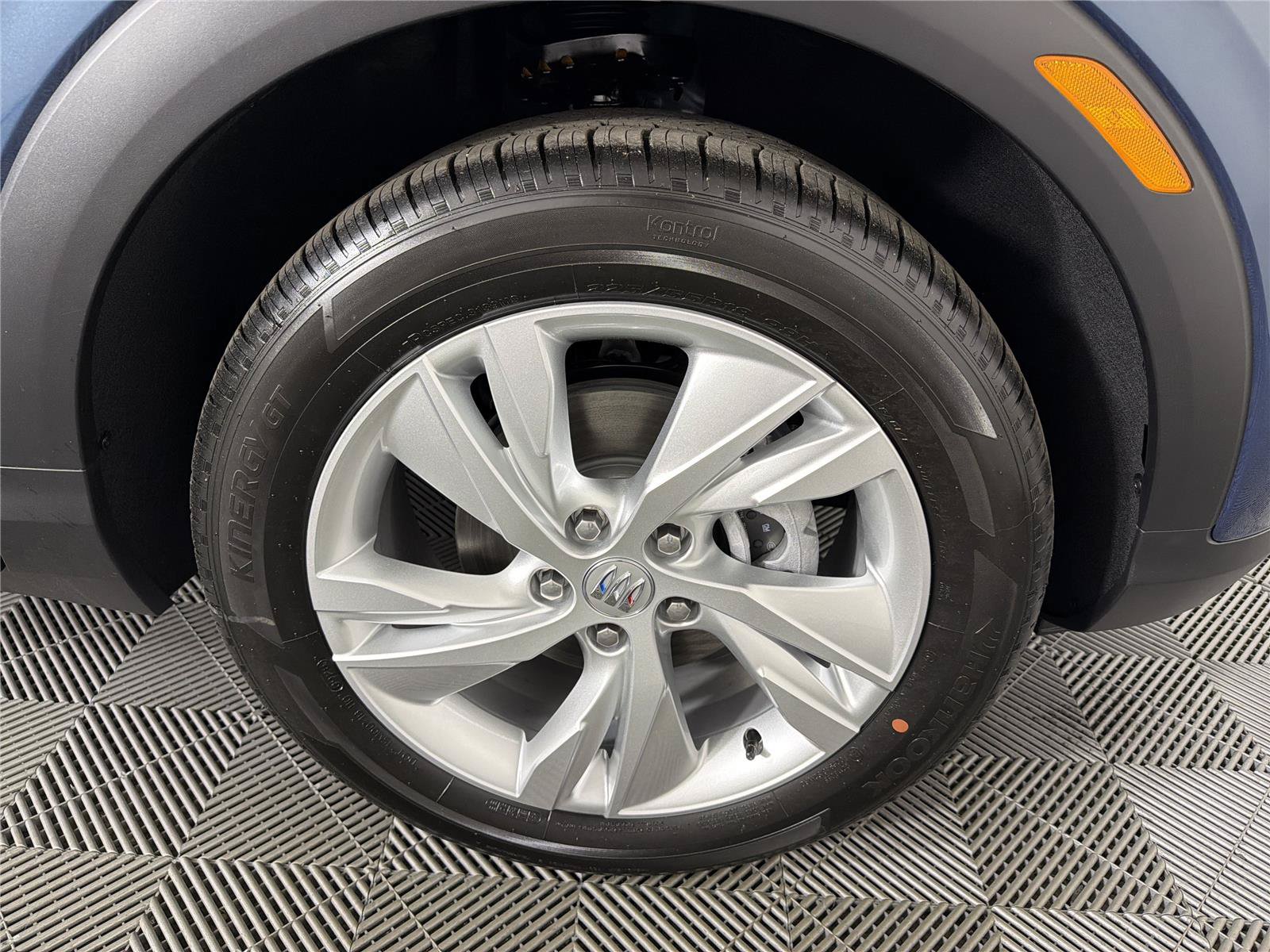 New 2026 Buick Encore GX Preferred FWD image 10